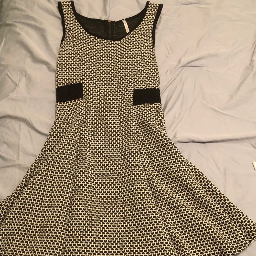 Cute flowy dress